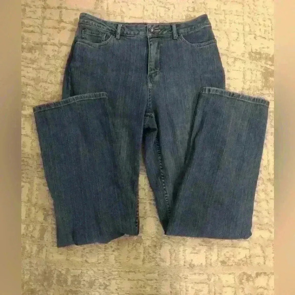 Coldwater Creek Classic Midrise Blue Jeans Boot Cut Light Wash Size 6 - Picture 5 of 5
